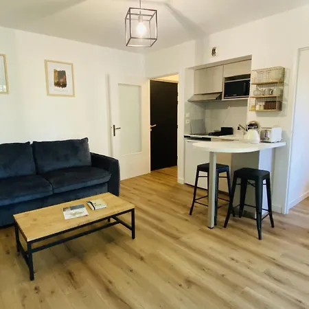 Acropolis - Parking * Rodez